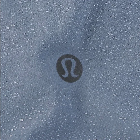 Lululemon Classic Fit Ventilated Running Jacket - Picture 7 of 12